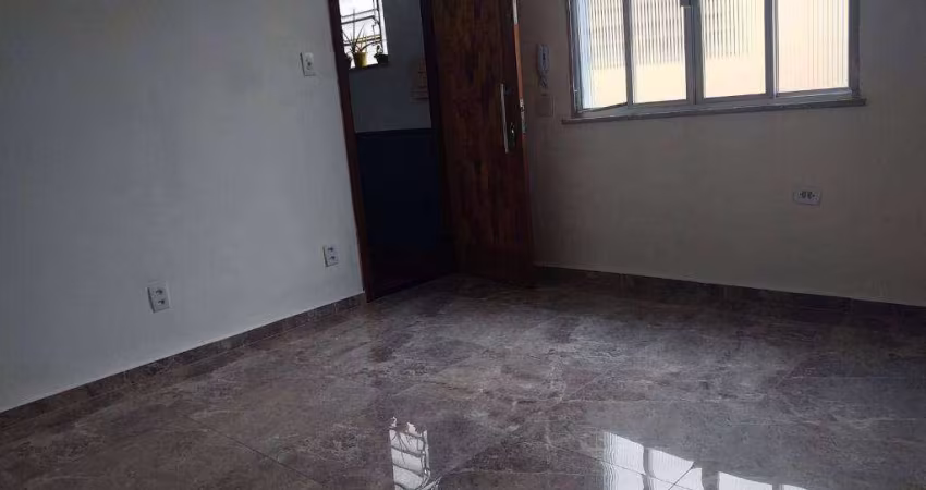Apartamento com 2 quartos para alugar, 62 m² por R$ 1.750/mês - Vila Valqueire - Rio de Janeiro/RJ