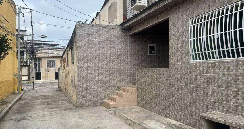 Casa com 2 quartos para alugar, 70 m² por R$ 1.500/mês - Madureira - Rio de Janeiro/RJ