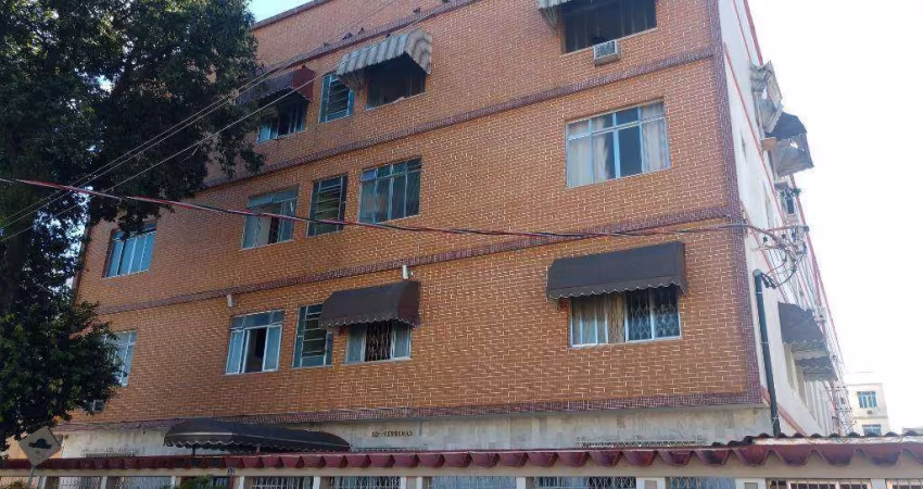 Apartamento com 1 quarto para alugar, 53 m² por R$ 1.522/mês - Vila Valqueire - Rio de Janeiro/RJ