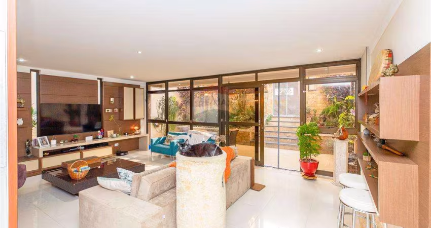 Belíssima Casa - Jardim da Saúde - 5 dormitórios, 3 suítes, 4 vagas