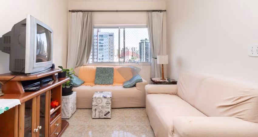 Apartamento de 54m2, 2 domitórios, 2 banheiros a 800m do metrô Saúde