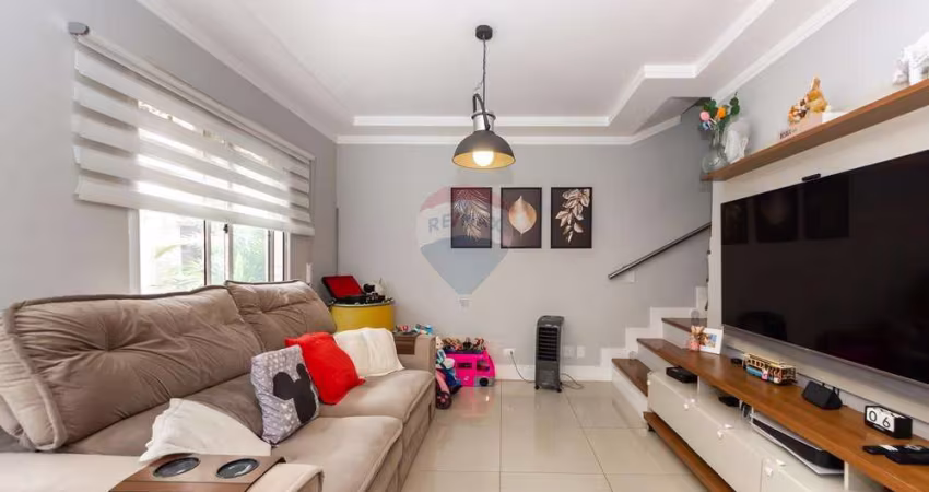 Casa em Condomínio 3 dormitórios 1 suíte e 3 vagas de garagem