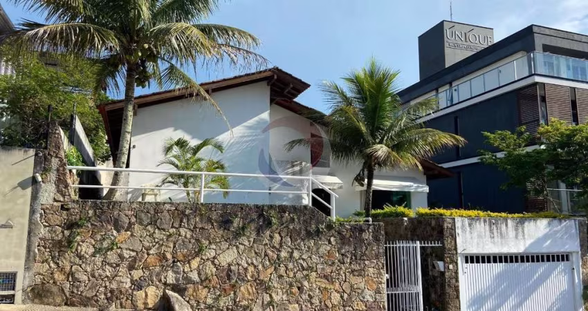 Casa com 4 quartos para alugar na Rua Otávio Francisco Quintino, 14, João Paulo, Florianópolis