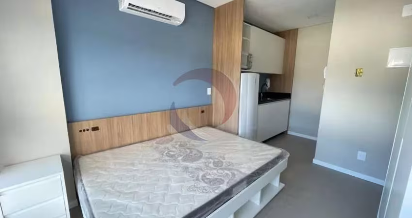 Apartamento com 1 quarto para alugar na Avenida Júlio D'acia Barreto, 161, Carvoeira, Florianópolis