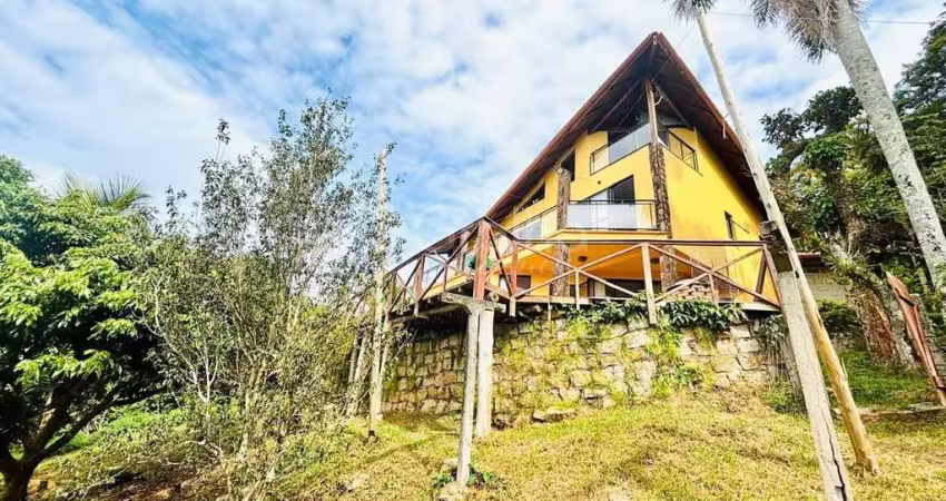 Casa com 4 quartos para alugar na Rodovia Armando Calil Bulos, 4002, Vargem Grande, Florianópolis