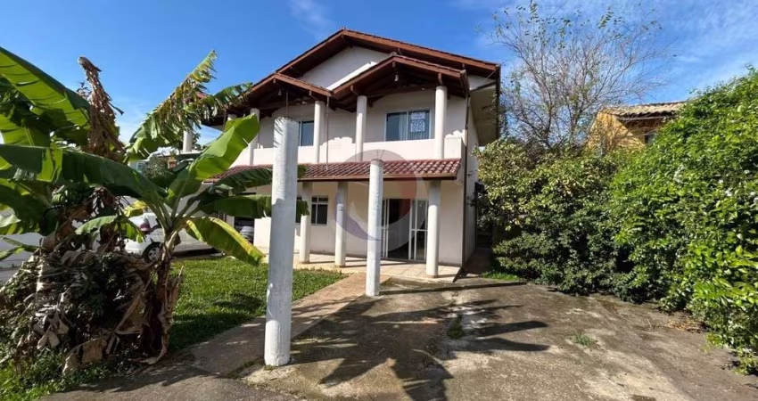 Casa com 3 quartos para alugar na Rua José Elias Lopes, 576, Campeche, Florianópolis