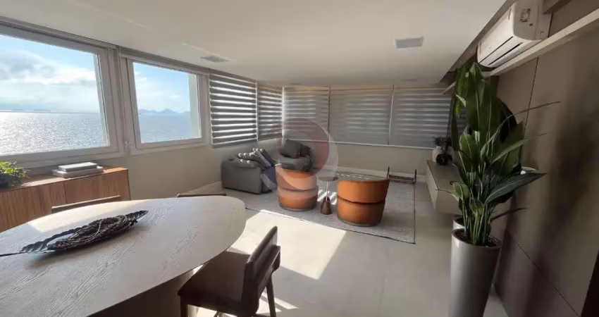 Apartamento com 3 quartos para alugar na Avenida Jornalista Rubens de Arruda Ramos, 1038, Centro, Florianópolis