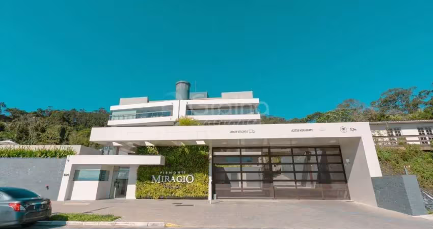 Apartamento com 3 quartos para alugar na Rodovia Haroldo Soares Glavan, 4320, Cacupé, Florianópolis