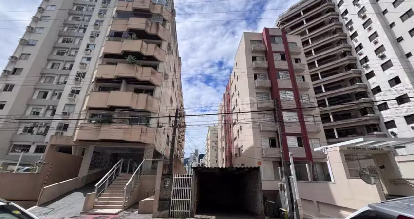 Casa em condomínio fechado com 2 quartos para alugar na Rua Duarte Schutel, 120, Centro, Florianópolis