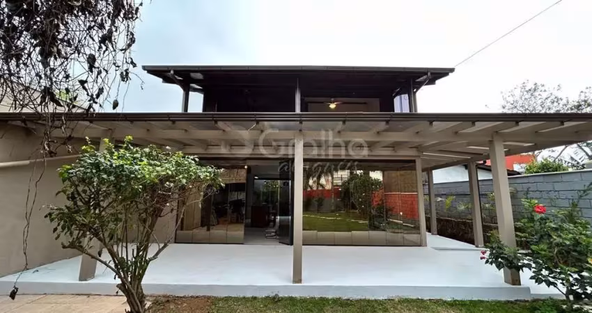 Casa com 3 quartos para alugar na Servidão Olindina Maria Lopes, 1183, Campeche, Florianópolis