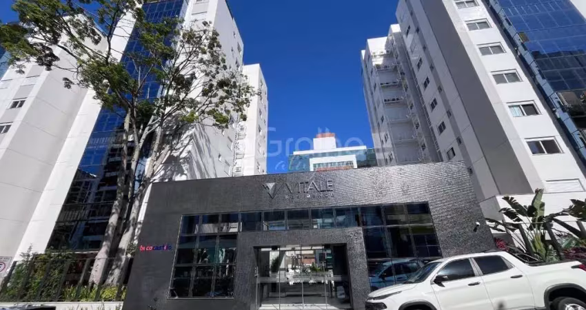 Apartamento com 3 quartos para alugar na Vila Tenente Sapucaia, 99, Centro, Florianópolis