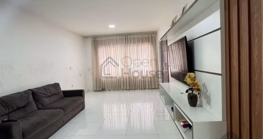 Casa  em  Condomínio  a venda!