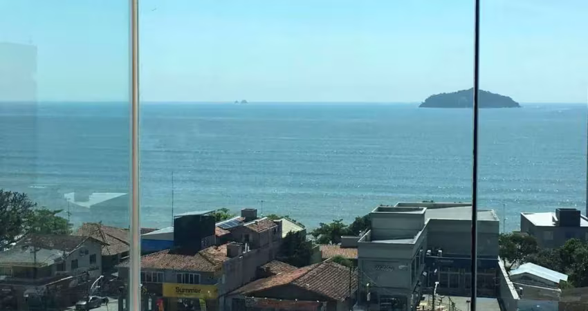 Apartamento com excelente localização com vista para o mar