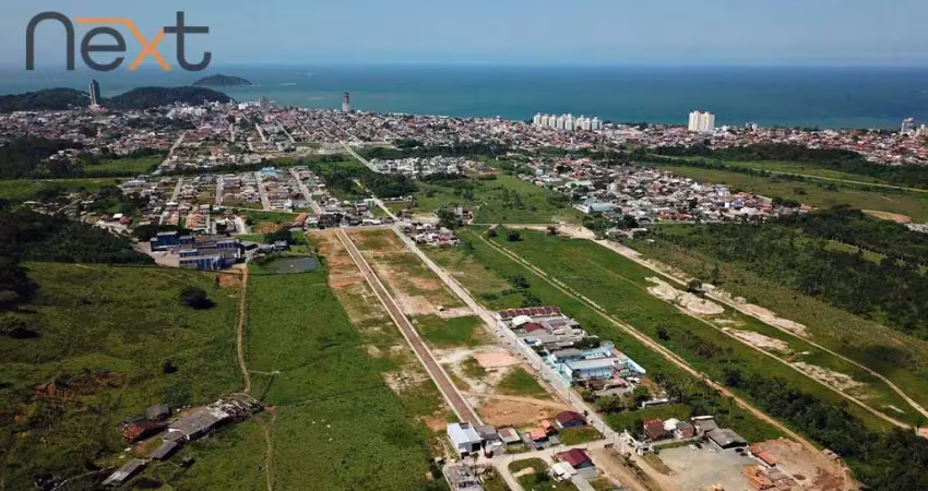 Terreno à venda no Santa Lídia, Penha 