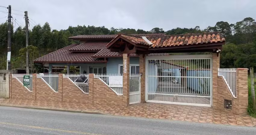 Casa com 3 quartos à venda no Centro, Penha 
