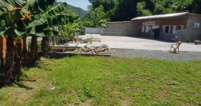 Oportunidade de investimento: terreno em área em crescimento