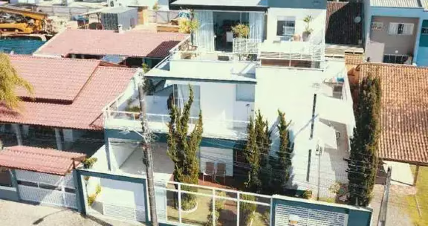 Sofisticação e conforto no centro de balneário piçarras – 4 suítes e 4 vagas!
