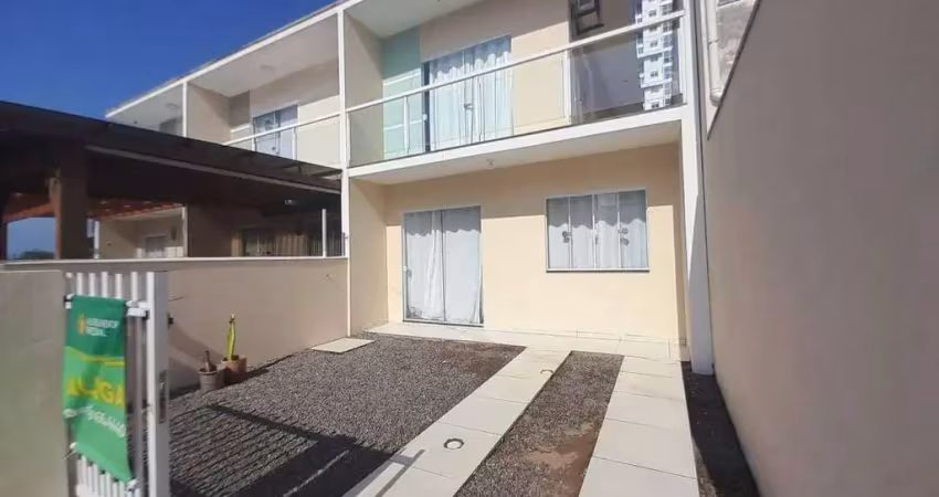 Sobrado com 2 dormitórios à venda, 100 m² por r$ 660.000,00 - itacolomi - balneário piçarras/sc