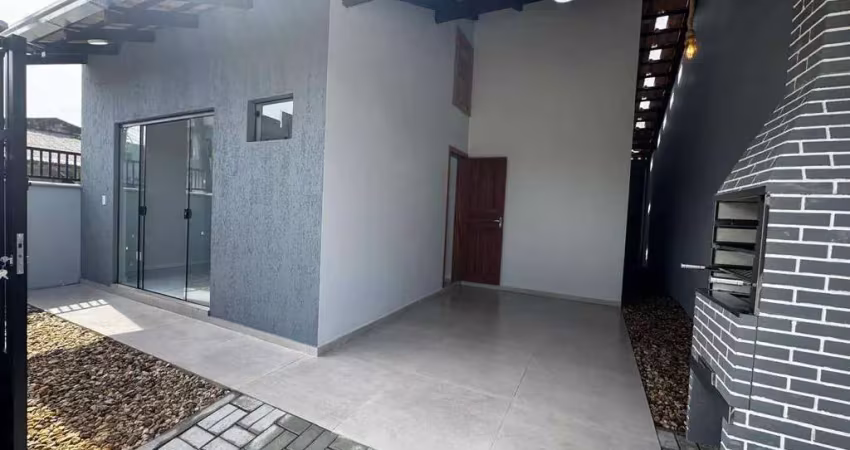 Anúncio de casa de esquina em piçarras: sua nova conquista a 950m da praia!