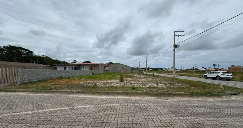 Terreno espaçoso em nova barra velha: oportunidade de esquina!