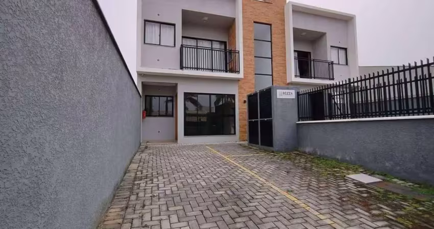 Apartamento térreo com entrada privativa a 450 metros da praia – itajuba, barra velha