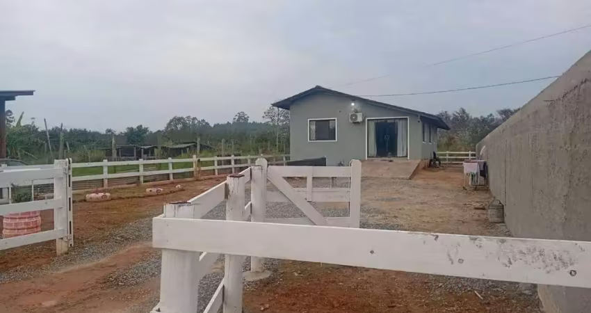 Sua casa de campo em piçarras: tranquilidade e conforto nos medeirinhos!