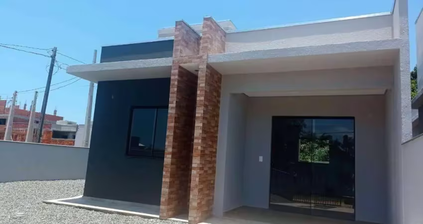 Casa nova em itajuba: 2 quartos (1 suíte), acabamento em porcelanato e portas laqueadas!