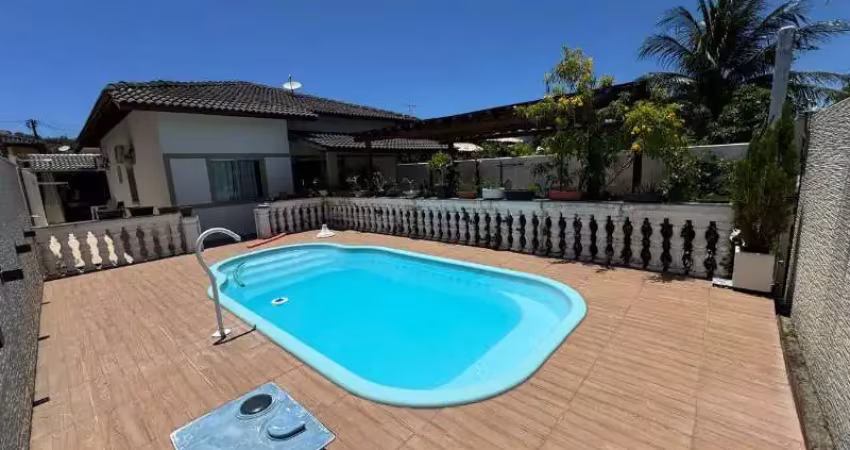 Casa em condomínio fechado com 3 quartos à venda na AVENIDA TIRADENTES, Abrantes, Camaçari