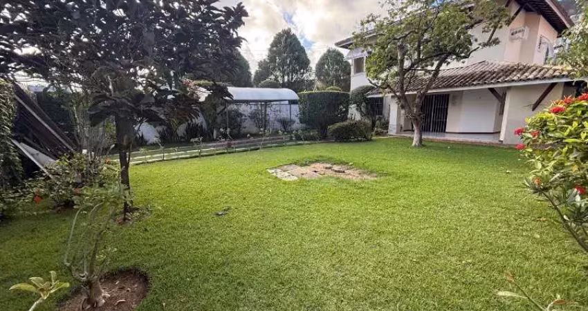 Casa com 4 quartos à venda na AVENIDA PRAIA DE PAJUSSARA, S/N, 88888, Vilas do Atlantico, Lauro de Freitas