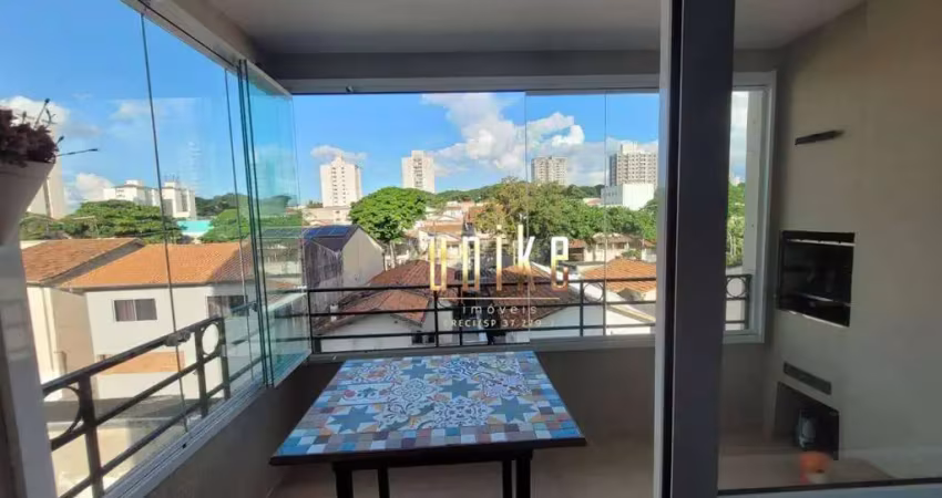 Apartamento no parque industrial com churrasqueira na sacada.