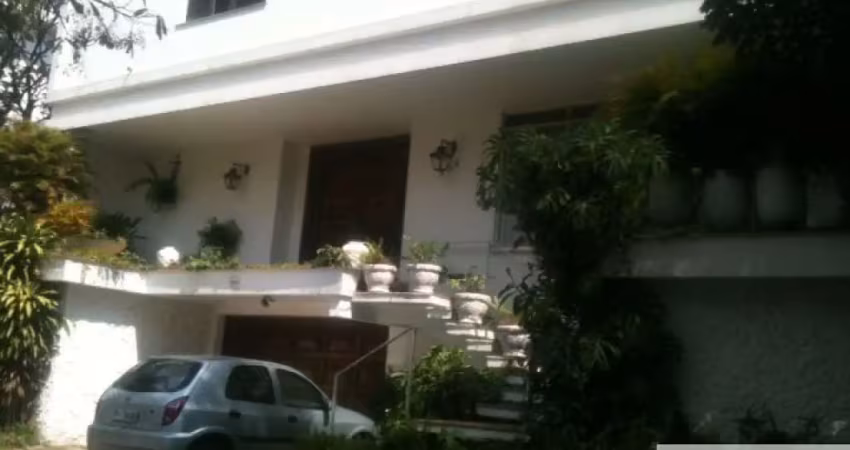 Casa com 5 quartos à venda na Avenida São Valério, 533, Jardim Guedala, São Paulo