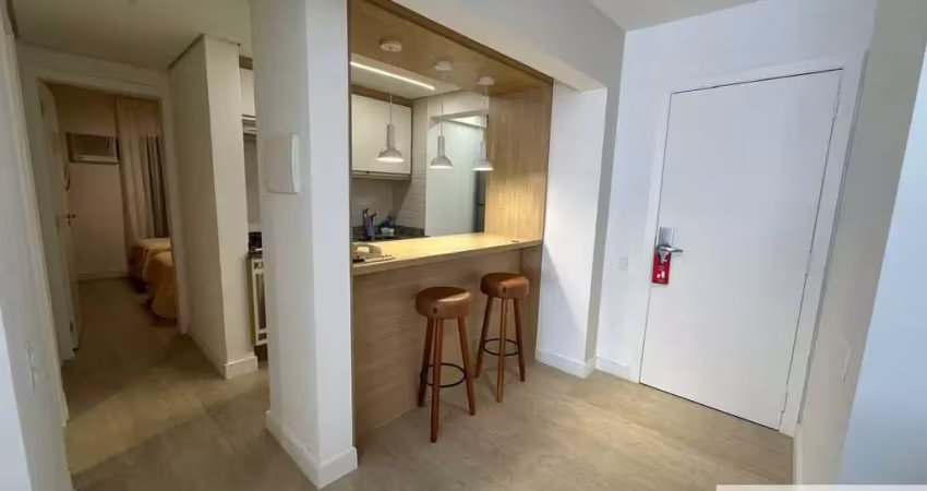 Alugo apartamento mobiliado com 2 dormitórios, reformado
