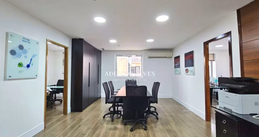 Conjunto comercial para venda em Moema , 5 salas e 151 m ²