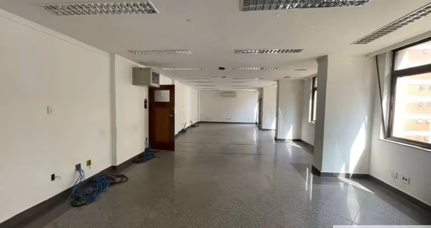 Sala comercial com 1 sala para alugar na Rua João Adolfo, 118, Centro, São Paulo