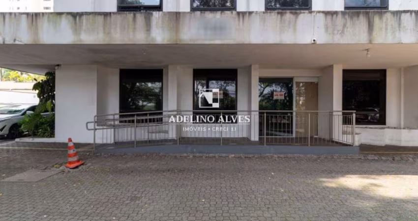 Loja a venda ou locação em Pinheiros com 180 m ²