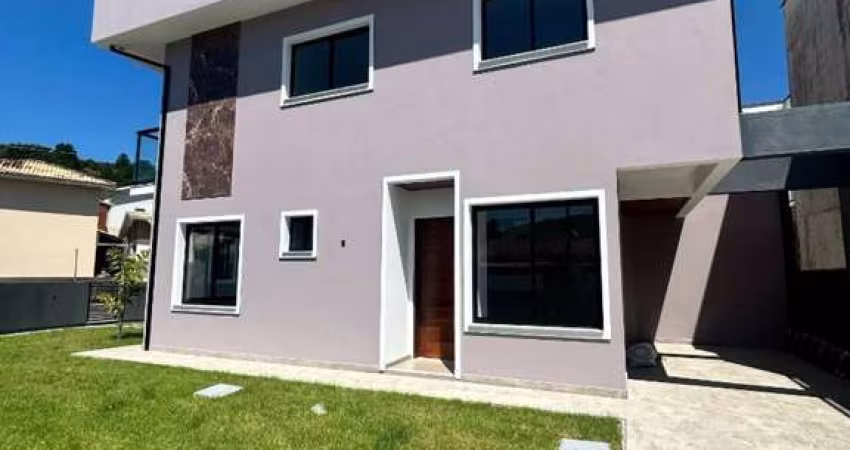 Sobrado Novos no bairro Potecas em São José