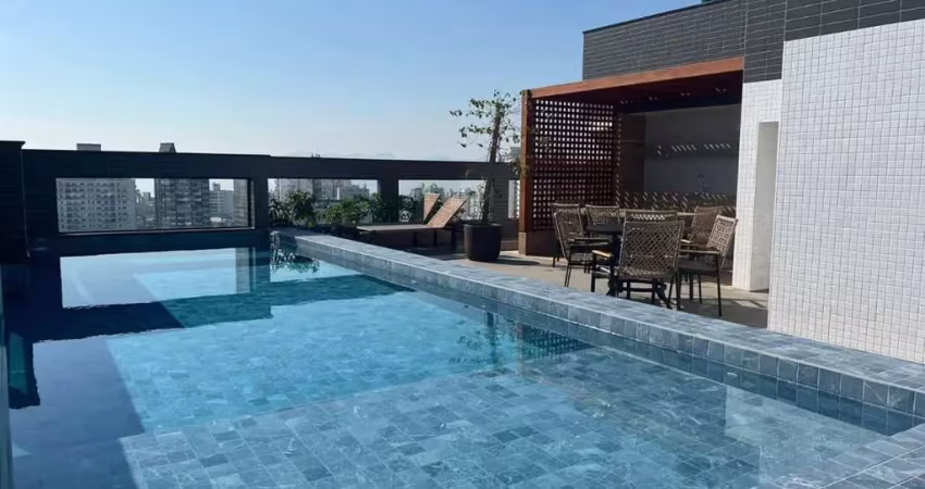 Apartamento com terraço sendo 02 suítes no estreito - florianópolis