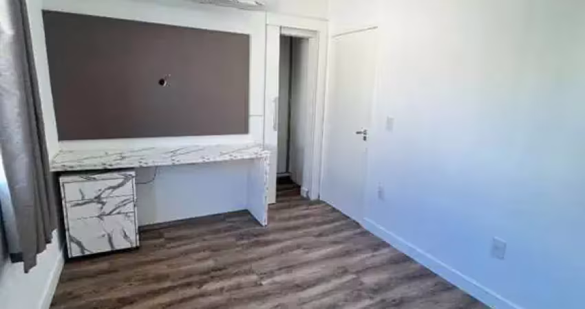 Apartamento com 2 quartos para alugar na Rua Adílio Maria Firminio, 506, Carianos, Florianópolis