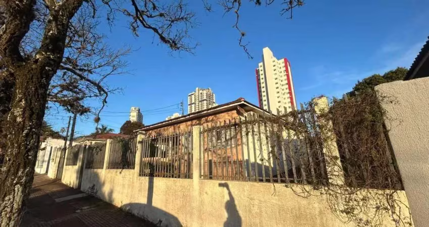 Casa comercial à venda no Centro, Cascavel 