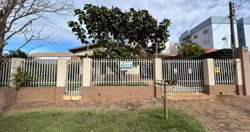 Casa à venda no Centro, Cascavel 