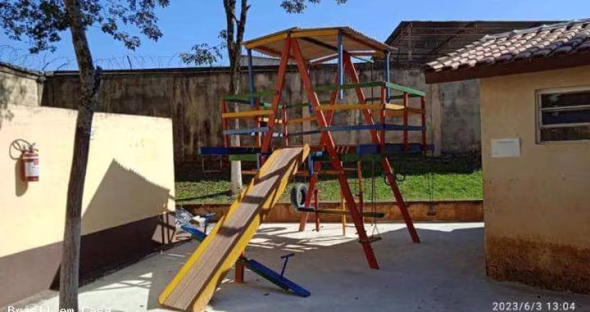 Apartamento para Venda em Itaquaquecetuba, Pinheirinho, 2 dormitórios, 1 banheiro, 1 vaga