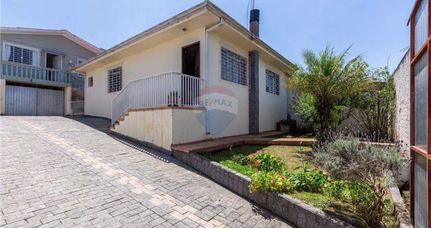 Terreno com 2 casas no Tingui