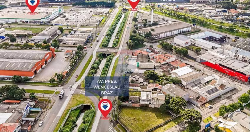 Terreno Comercial de esquina no Eixo Conector Leste de Curitiba PR