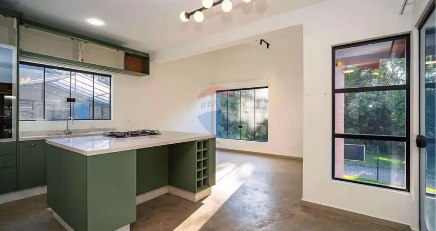 Casa em Condomínio, com 120m², 3 quartos, sendo 1 suíte e 4 vagas - Piraquara/PR