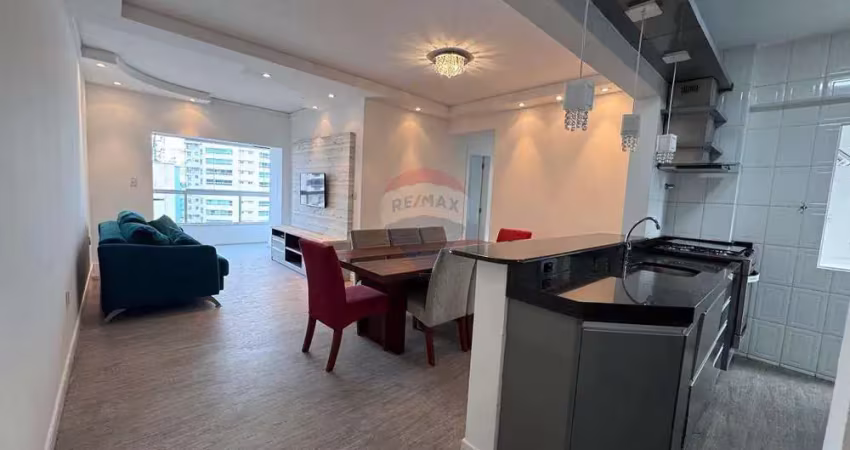 Apartamento quadra mar, aceita permuta, na avenida atlântica, barra sul de balneário camboriú em sc, com 129 m2 03 quartos sendo 01 suíte, andar alto