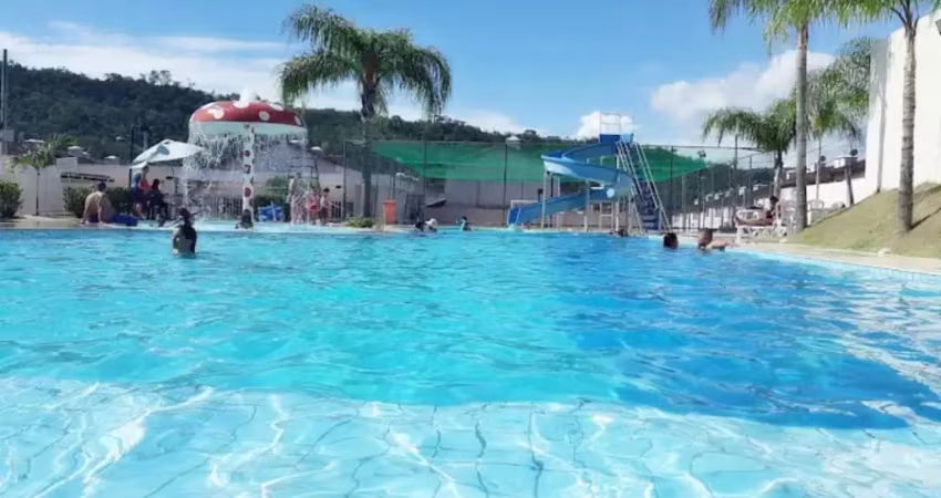Linda casa no condomínio vida boa - próximo ao parque shopping