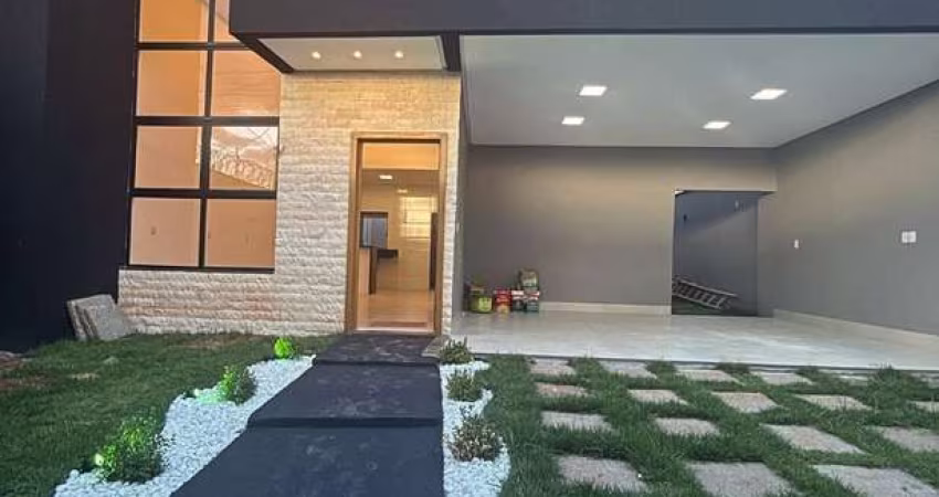 Casa no Residencial Santa Edwiges com 3 quartos e fino acabamento