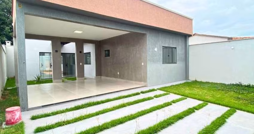 Casa Moderna com Piscina à Venda no Res. Prado – Senador Canedo