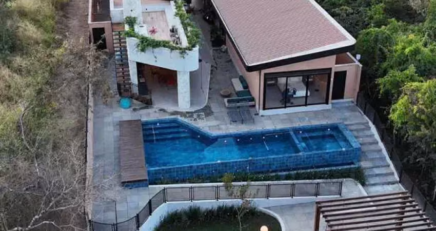 Casa de alto padrão com 4 suítes, piscina e sala de cinema | mansões morumbi