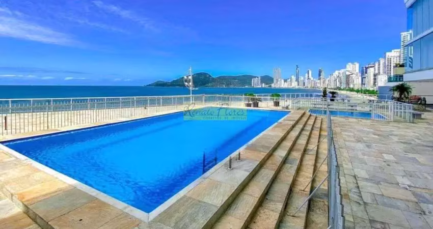 Apartamento em condominio frente mar - locacao anual